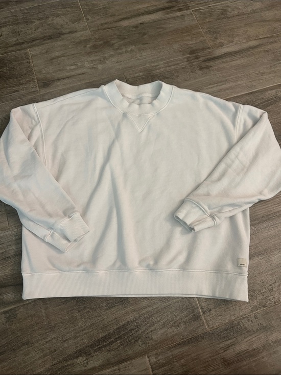 Vuori Sweaters - Vuori Weekender Crewneck  Pullover Large
